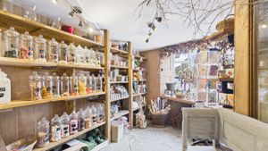 Photo 21- click for photo gallery